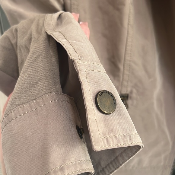 Esprit Motor Jacket 🧥 - Picture 5 of 10